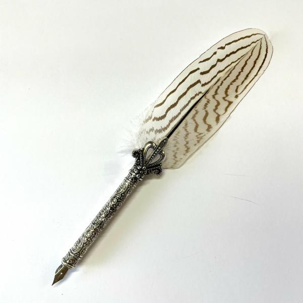 Deluxe Gift Boxed Retro Feather Calligraphy Dip Quill Pen – Natural Silver Pheasant (Pen Only)  |   Feather Pens